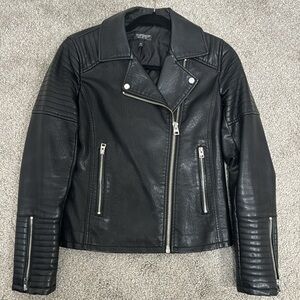 Topshop Leather Moto Jacket. Worn a few times. Excellent condition. No flaws.